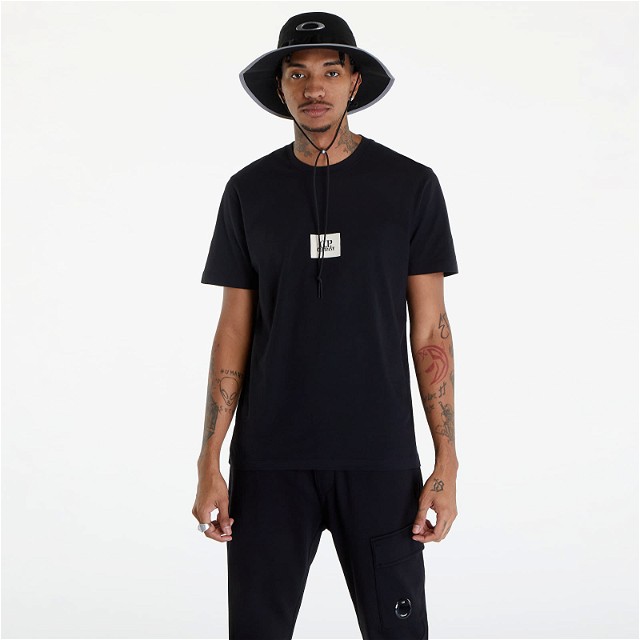 Póló C.P. Company Short Sleeve T-Shirt Black Fekete | 16CMTS142A006586W-999
