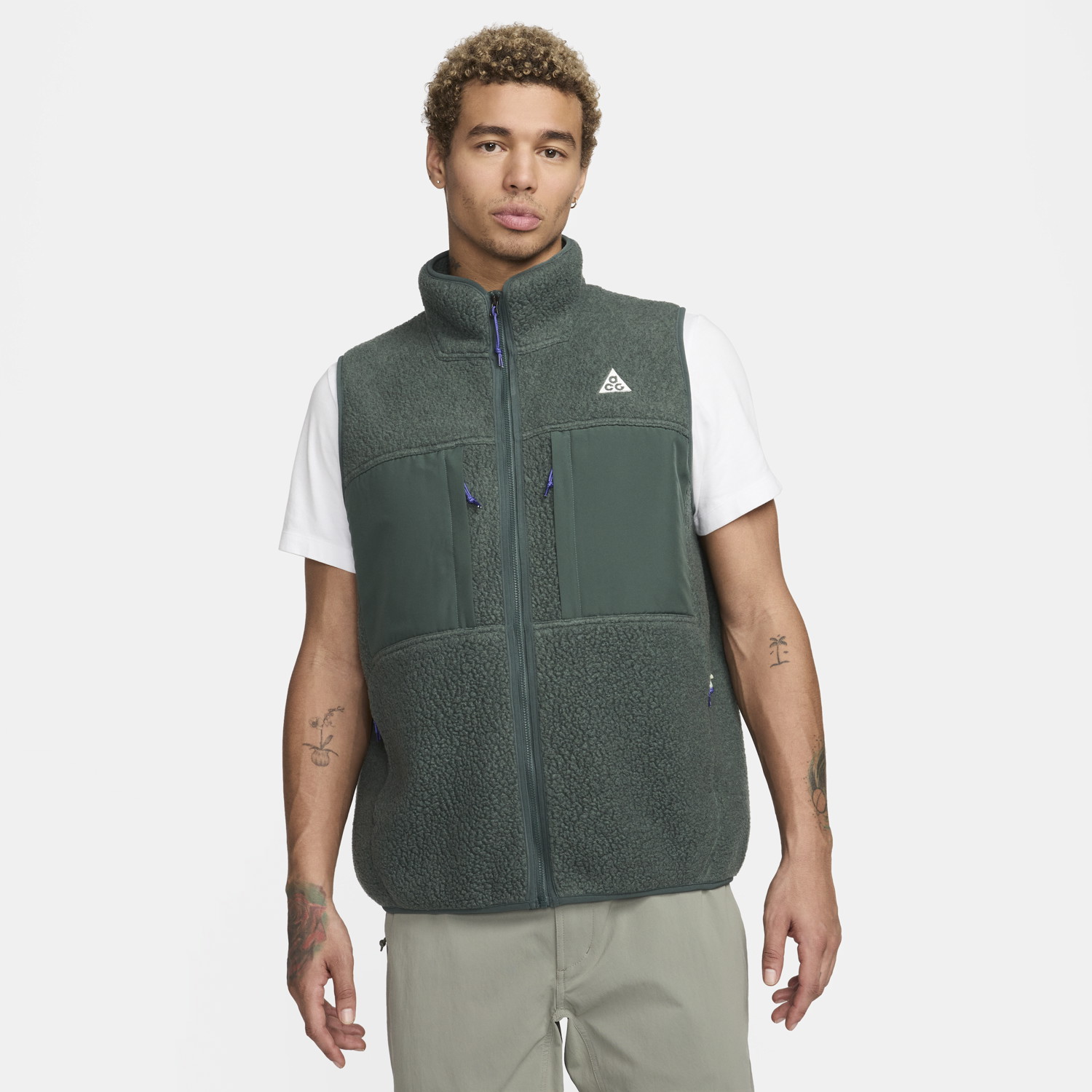 Mellények Nike ACG „Arctic Wolf“ Vest Zöld | FN2448-338, 0