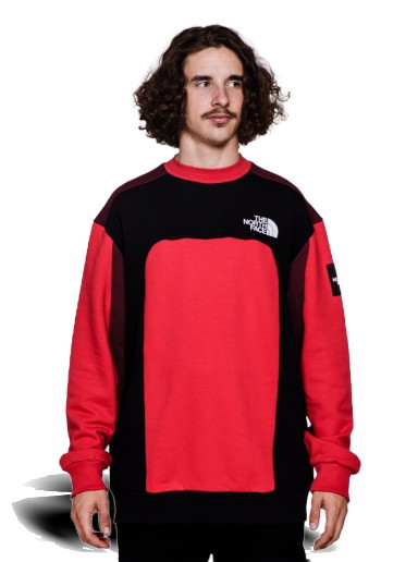 Póló The North Face Cut & Sew Crewneck 
Piros | NF0A55IA6821