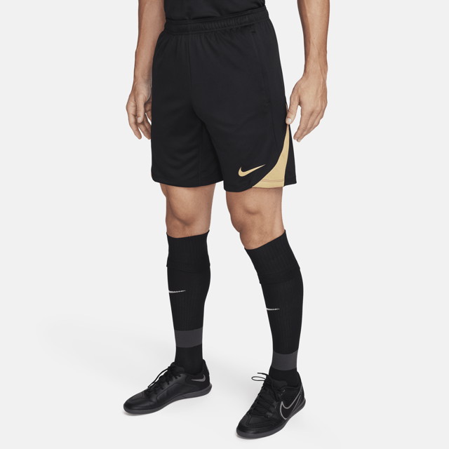 Rövidnadrág Nike Dri-FIT Strike Fekete | FN2401-011