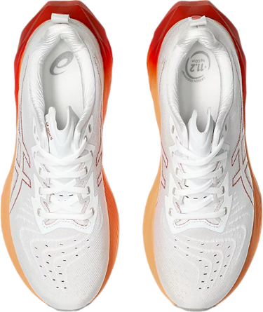Sneakerek és cipők Asics NOVABLAST 4 
Narancssárga | 1011b693-103, 3