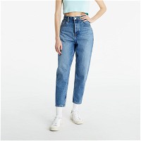 Mom Ultra High Rise Tapared Jeans