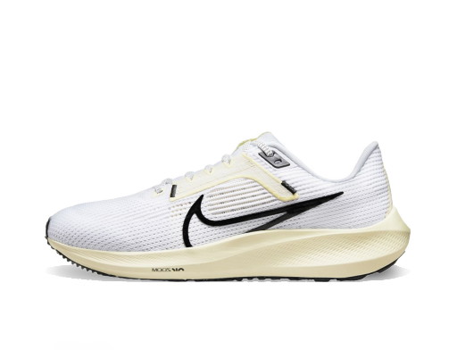 Sneakerek és cipők Nike Pegasus 40 "Coconut Milk Black" W Fehér | DV3854-100