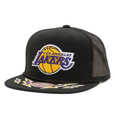 Kupakok Mitchell & Ness Recharge Trucker Los Angeles Lakers Black Fekete | HHSS7016-LALYYPPPBLCK