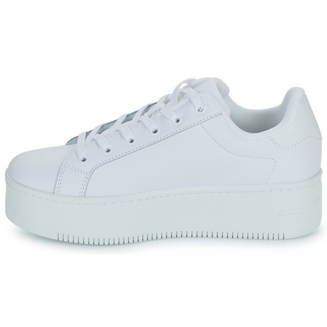 Sneakerek és cipők Tommy Hilfiger Shoes (Trainers) Tommy Jeans TJW FLATFORM ESS Fehér | EN0EN02518-YBS