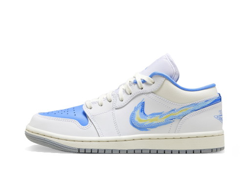 Sneakerek és cipők Jordan Air Jordan 1 Low SE 'Just Skate University Blue' W Kék | FJ7219-441