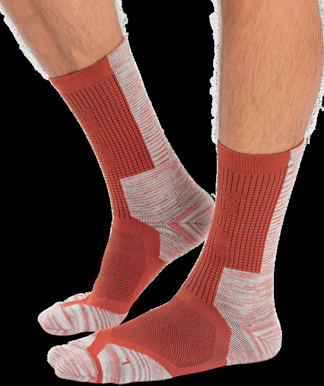 Zoknik és harisnyanadrágok On Running Explorer Merino Socks 
Piros | 386-01195