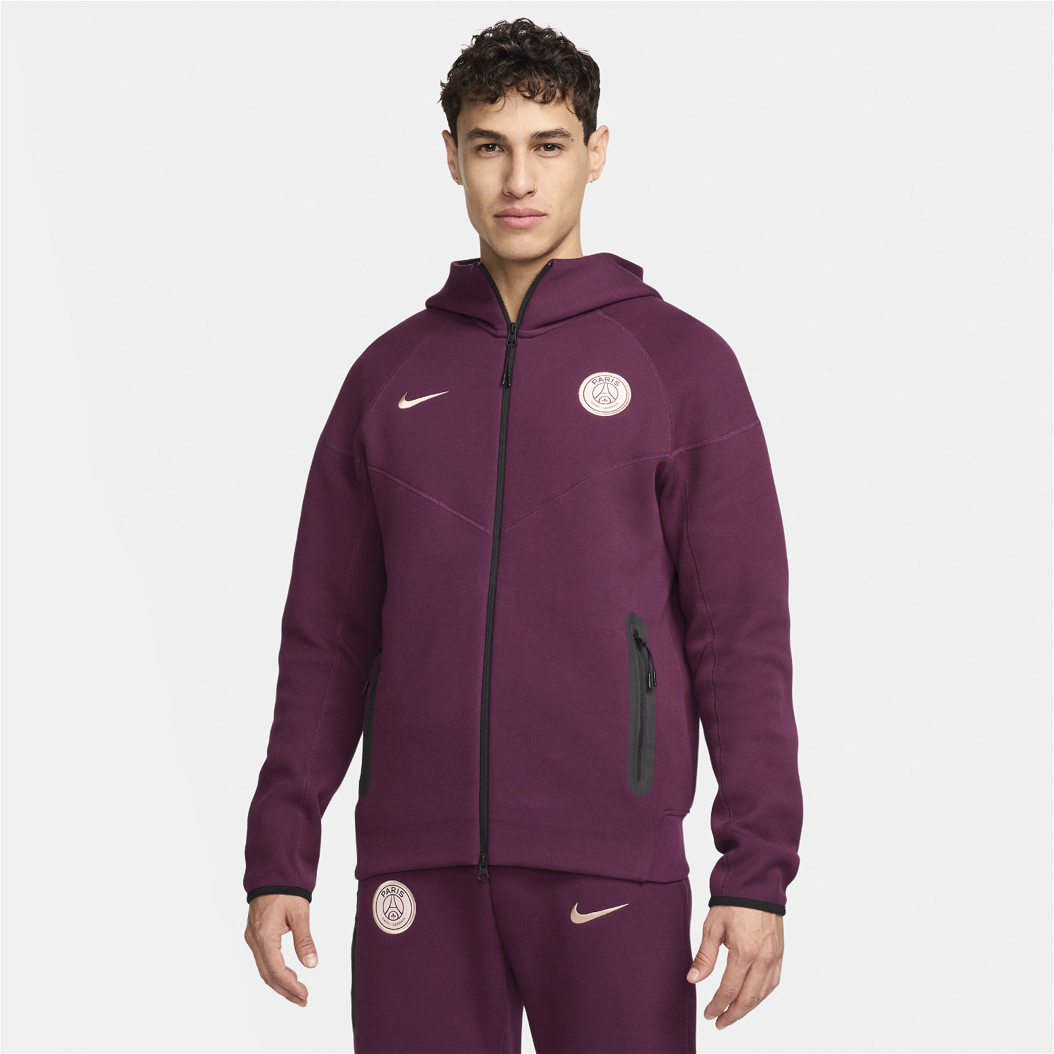 Sweatshirt Nike Paris Saint-Germain Tech Fleece Windrunner Burgundia | FZ4689-610, 1