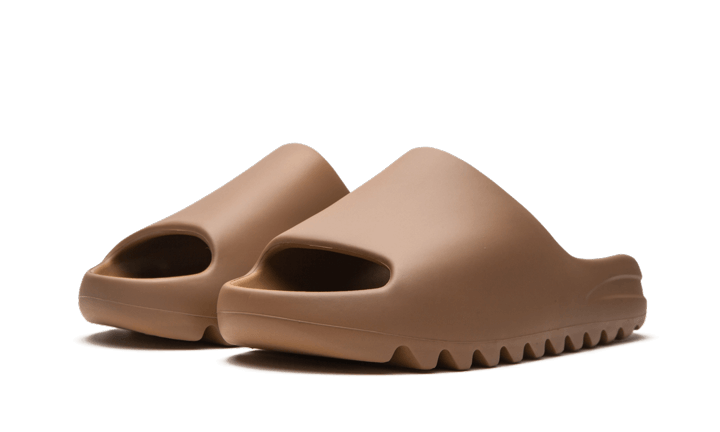 Sneakerek és cipők adidas Yeezy Yeezy Slides "Core" 2021 Barna | GW5350, 1