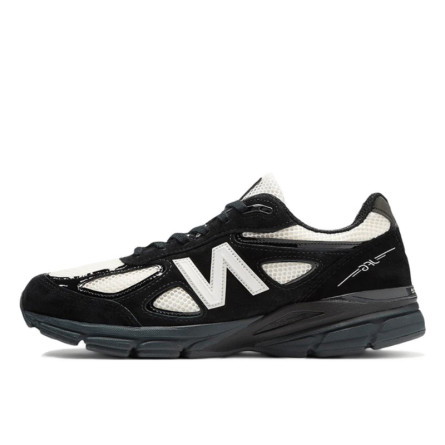 Sneakerek és cipők New Balance Joe Freshgoods x 990 V4 Miusa "Outro" Fekete | U990JS4-36