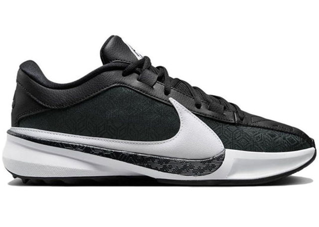 Sneakerek és cipők Nike Zoom Freak 5 TB Black White Fekete | DZ2946-001