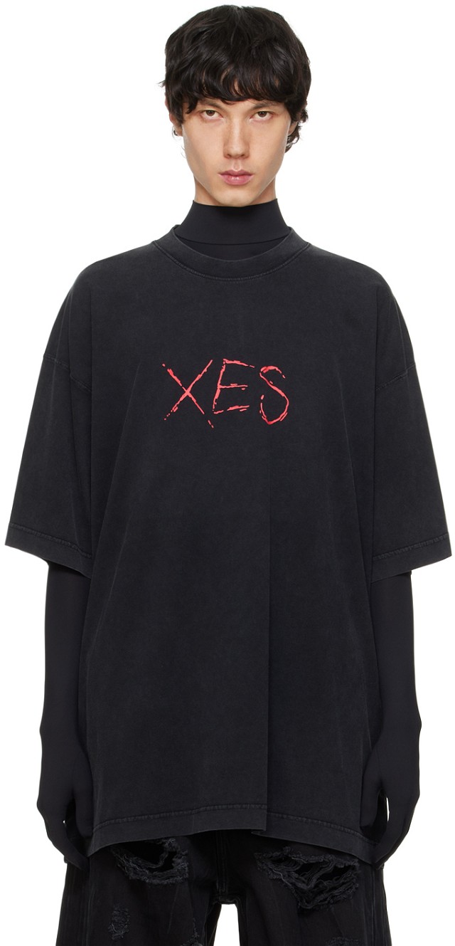 'Xes' T-Shirt