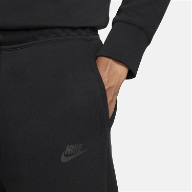 Rövidnadrág Nike Sportswear Tech Fleece Fekete | FB8171-010, 2