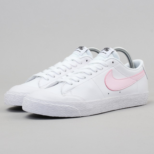 Sneakerek és cipők Nike SB Blazer Zoom Low XT Fehér | 864348-160