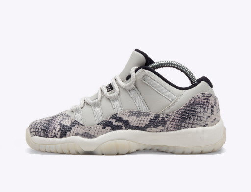 Sneakerek és cipők Jordan Jordan 11 Retro Low LE GS Szürke | CD6847-002