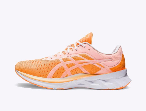 Fuss Asics Novablast 
Narancssárga | 1011a778-800