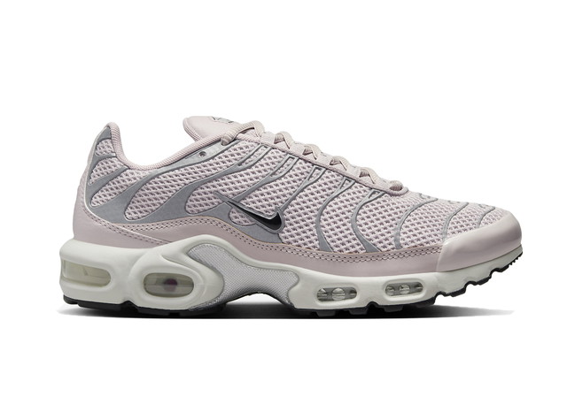 Sneakerek és cipők Nike Air Max Plus Platinum Violet (Women's) Bézs | FV8480-001