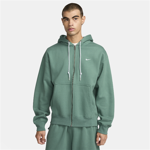 Sweatshirt Nike Solo Swoosh Zöld | DR0403-361