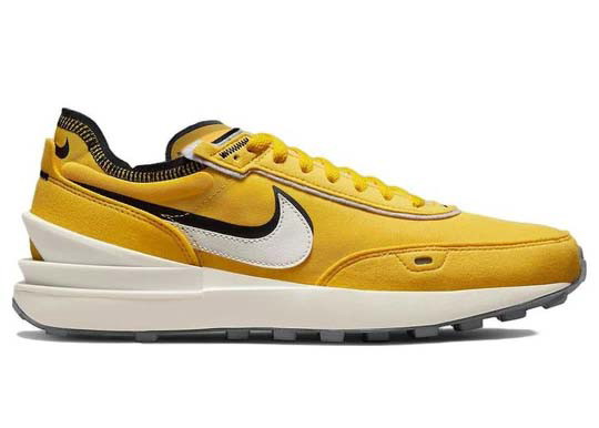 Sneakerek és cipők Nike Waffle One SE Tour Yellow Sárga | D09782-700