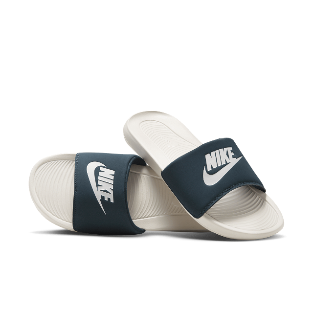 Sneakerek és cipők Nike Victori One Fehér | CN9675-403