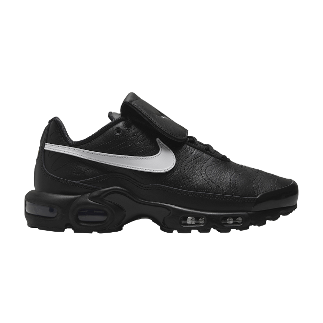 Sneakerek és cipők Nike Air Max Plus Tiempo Black White W Fekete | HF0074-001