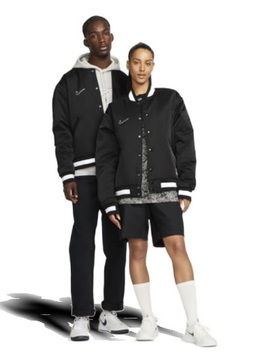 Dzsekik Nike SB Varsity Skate Jacket Fekete | DQ6279-010