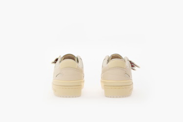 Sneakerek és cipők adidas Originals Footshop x Forum "Quell Beats" Euphoric Bézs | FTSHP_383, 2