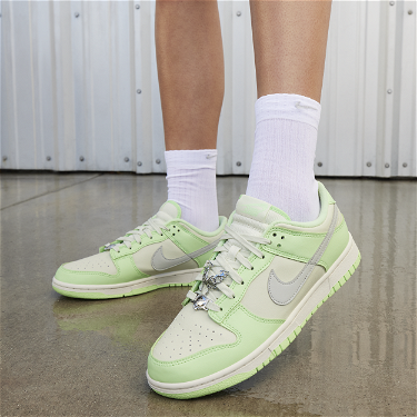 Sneakerek és cipők Nike Dunk Low SE Sea Glass W Zöld | FN6344-001, 2
