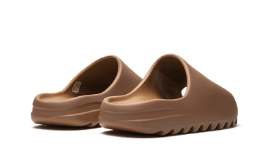 Sneakerek és cipők adidas Yeezy Yeezy Slides "Core" 2021 Barna | GW5350, 2