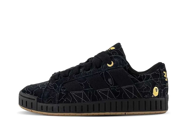 Sneakerek és cipők adidas Originals adidas x BAPE LWST Black - US 10 Fekete | IE1131