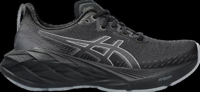 Sneakerek és cipők Asics NOVABLAST 4 Fekete | 1012b510-002